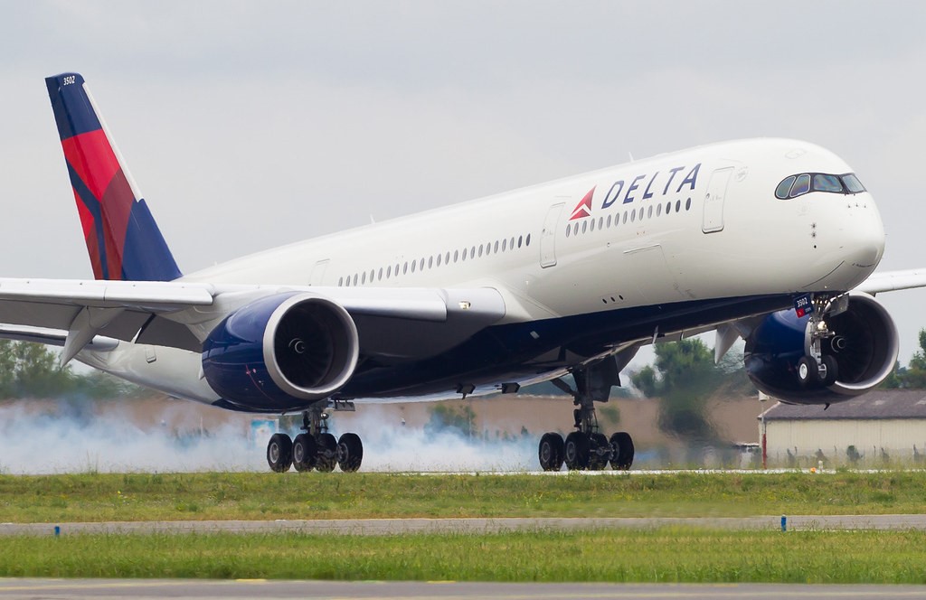 Delta Flight DL275